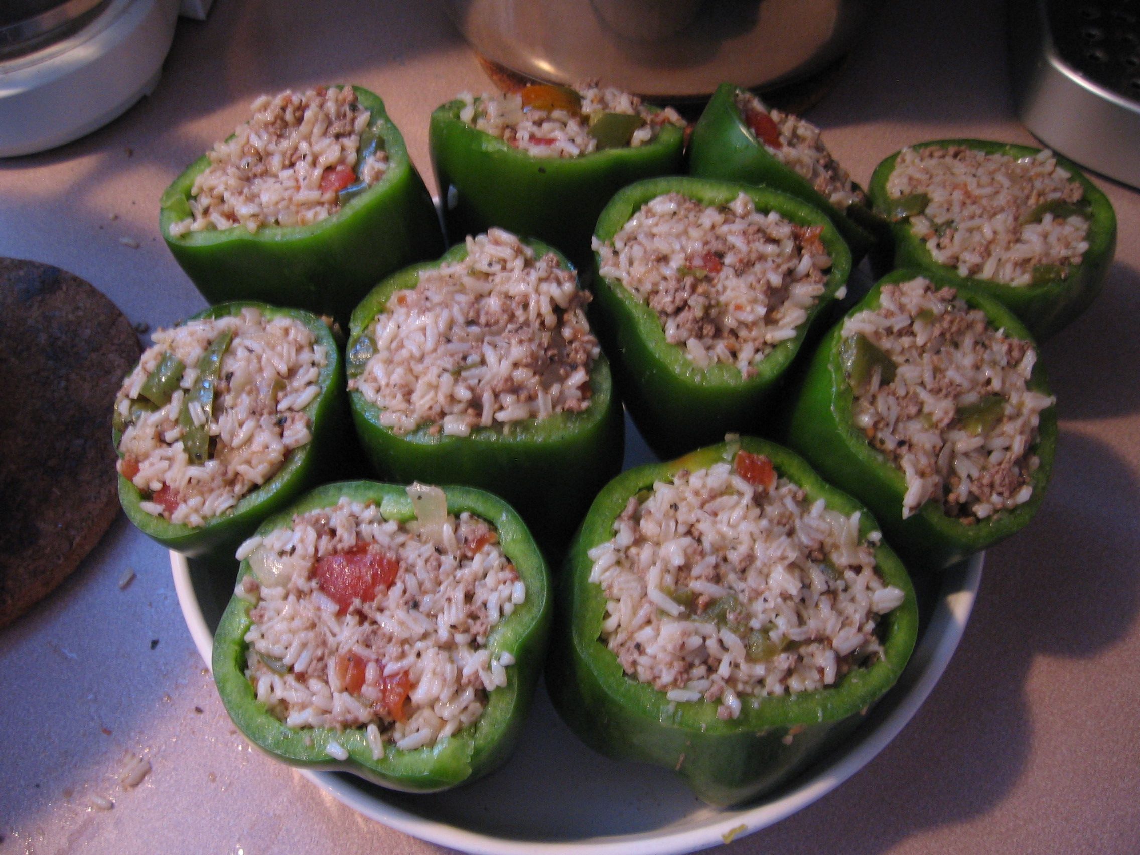 A Half Bushel of Green Peppers Stuffed!! 6 Steps (with Pictures