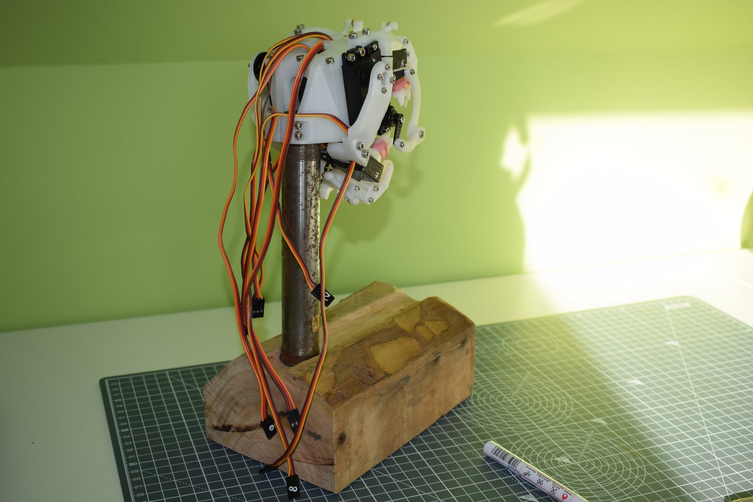 Simple Animatronic Mouth Using 3D Printing, Arduino and Python : 4 ...