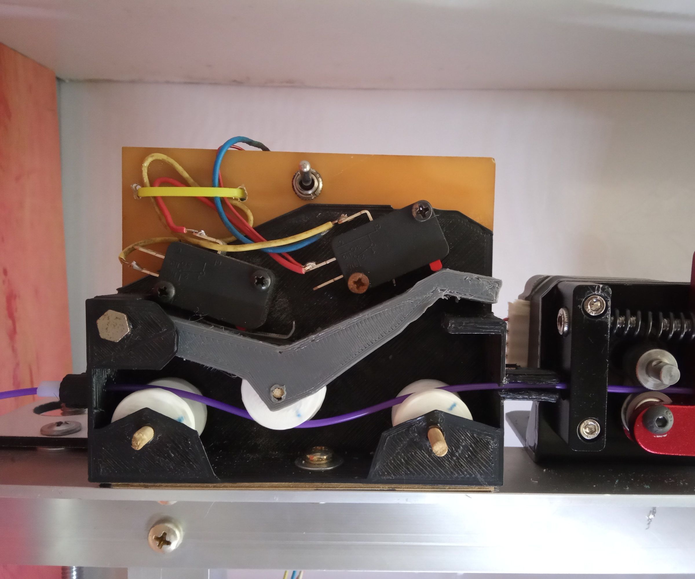 Sensor Sonoro De Travamento E Falta De Filamento/ Audible Alarm for Filament Missing or Locking