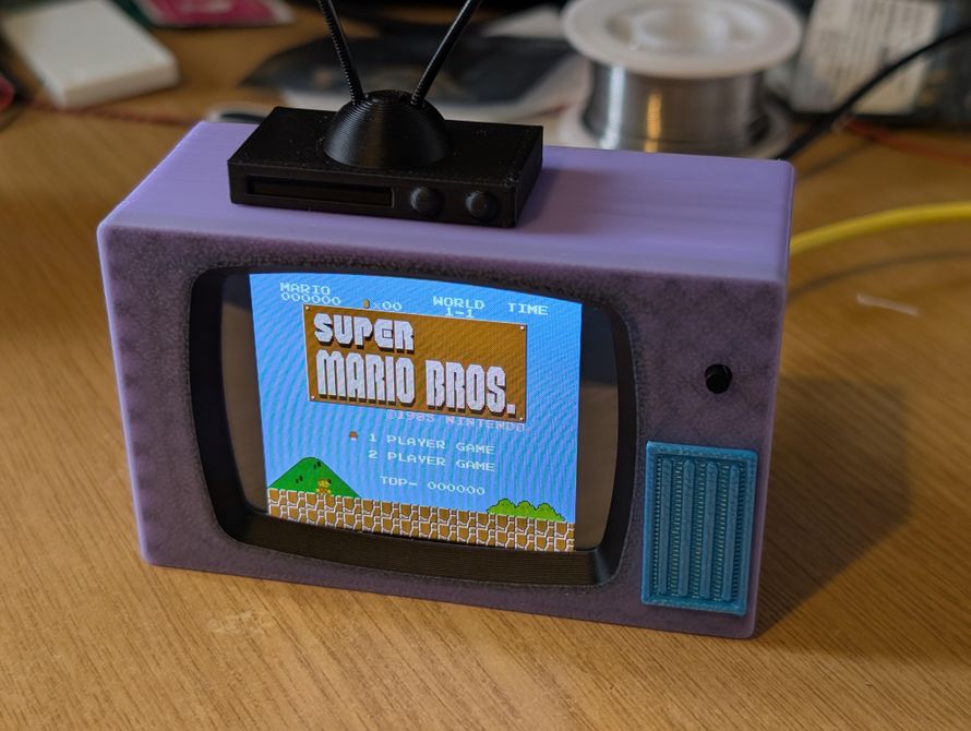 CYD Retro Mini TV - Play Videos and Retro Games! : 9 Steps (with ...