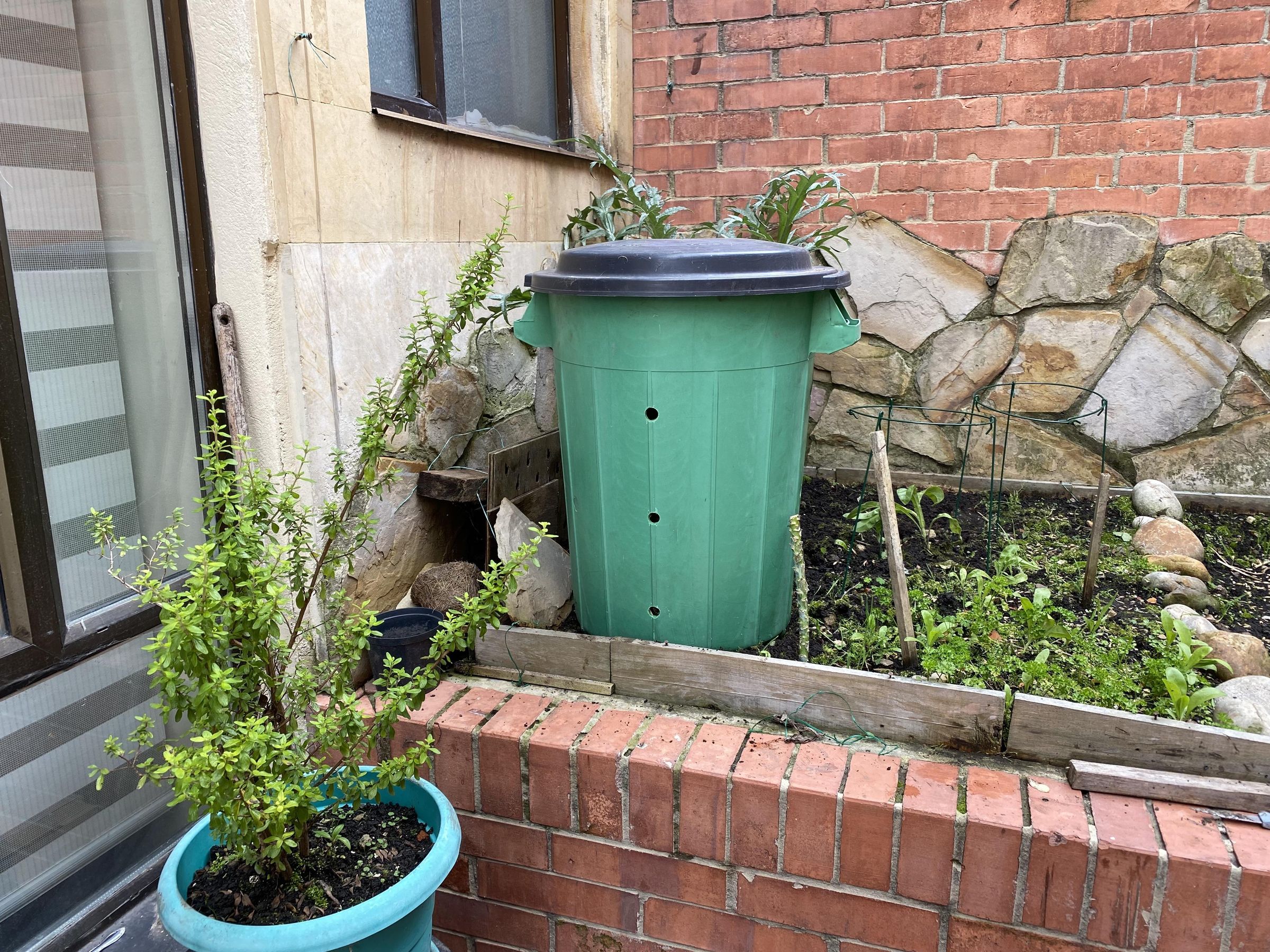 Easy Home Compost Bin : 3 Steps (with Pictures) - Instructables