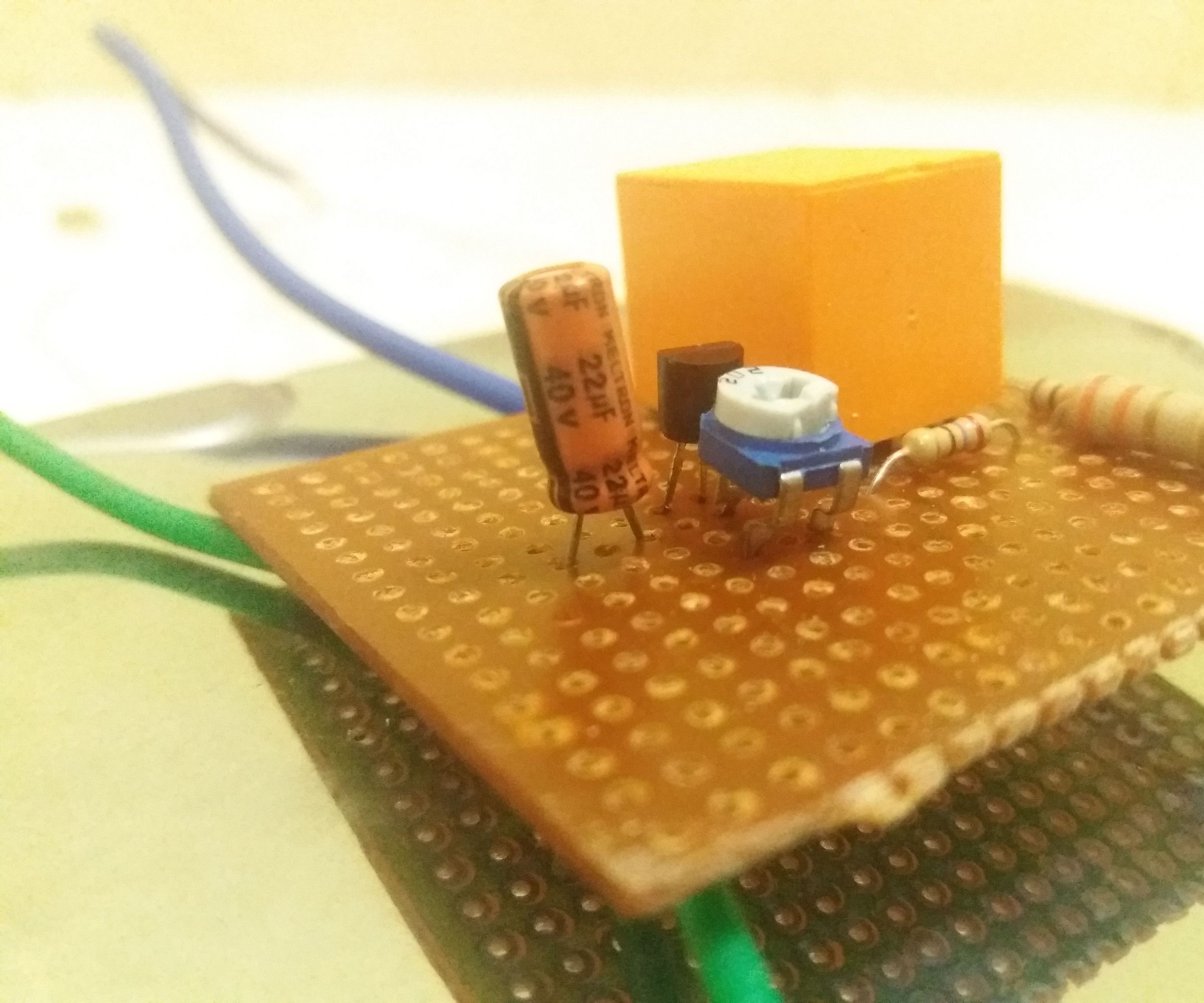 How to Make a Automatic 12v Battery Charger