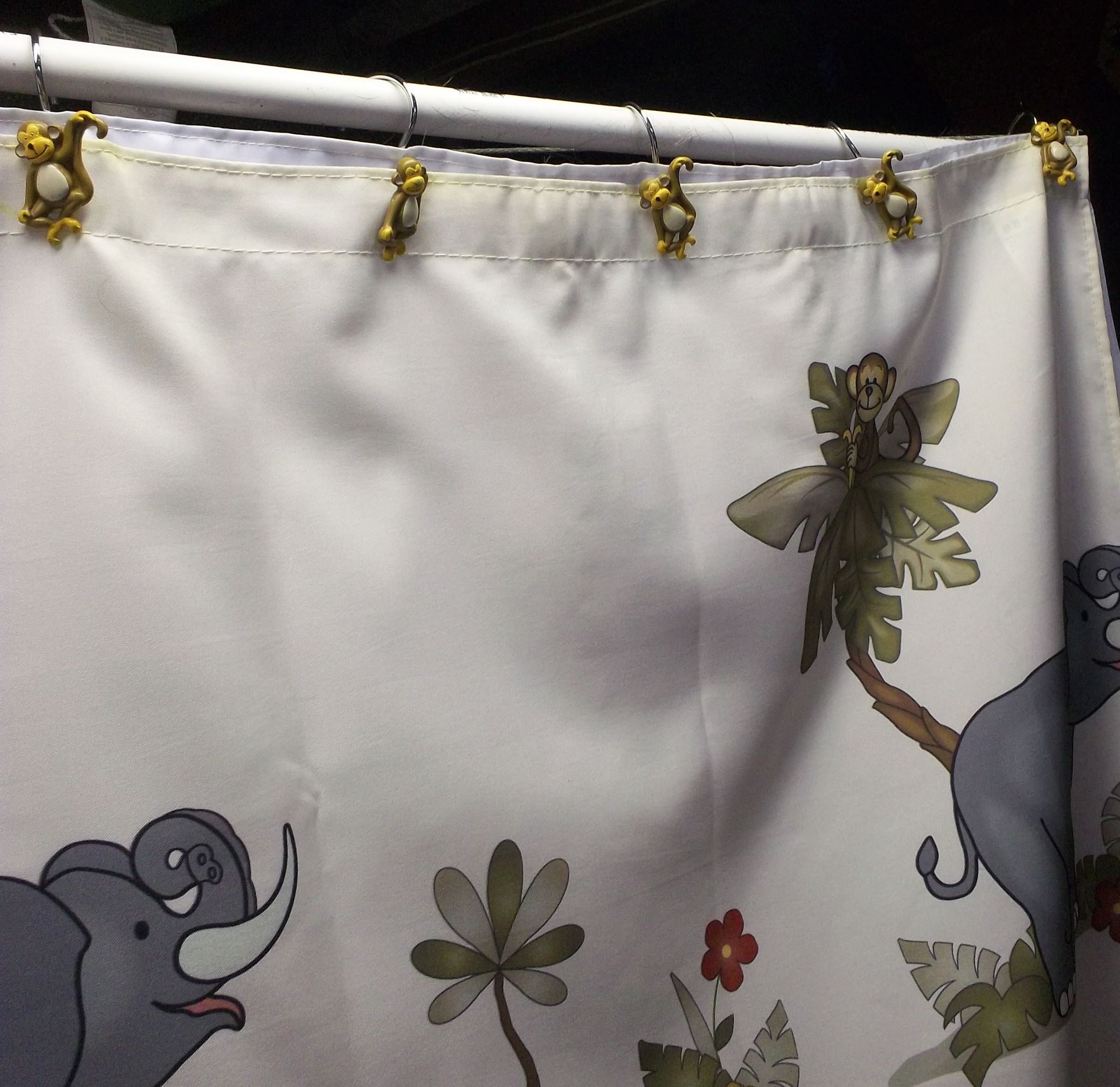 Make a Camp Shower Enclosure or Changing Area