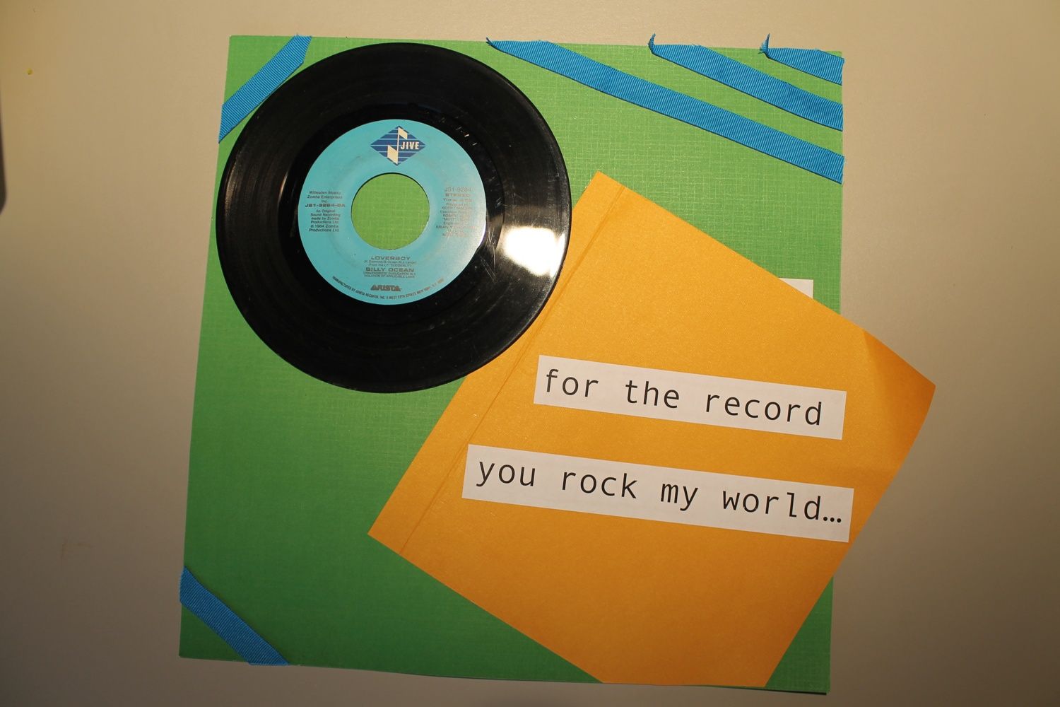 Handmade Valentines Card Using an Old 45 Record