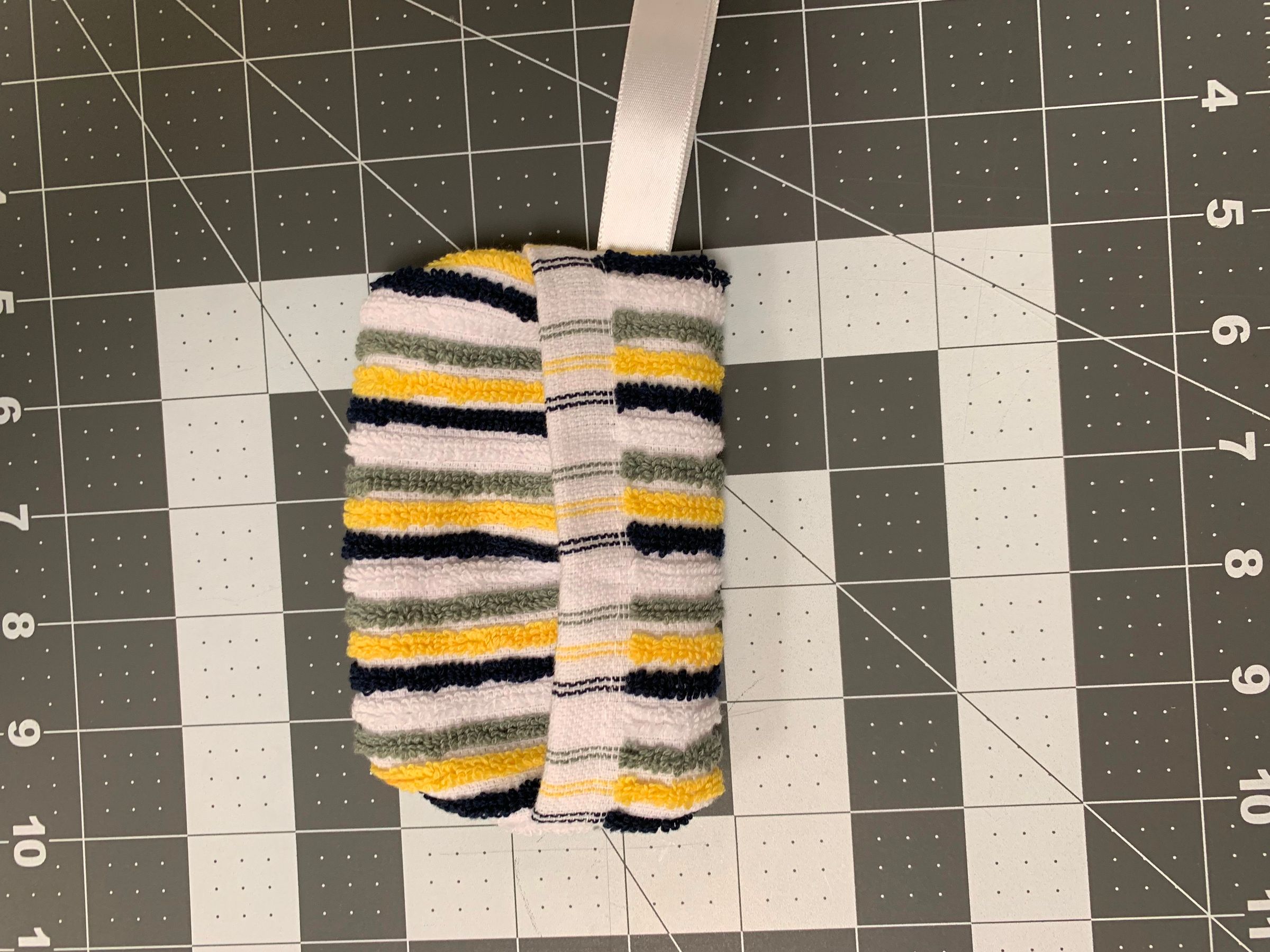Washcloth Soap Holder 5 Steps Instructables