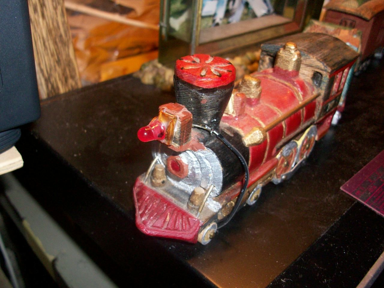 WOOD CARVING With LED-LIGHTING