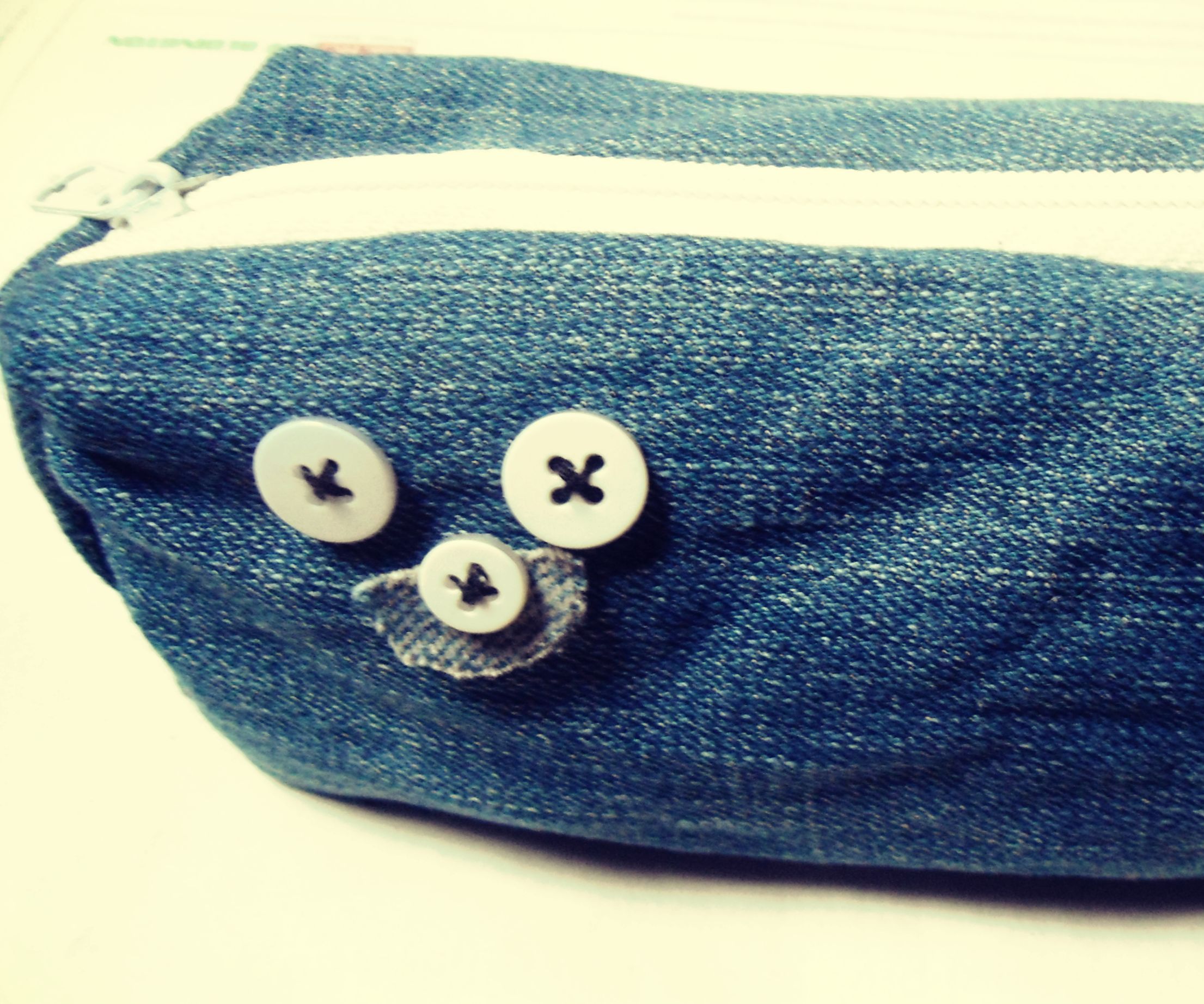 How to Make a Pencil Pouch.