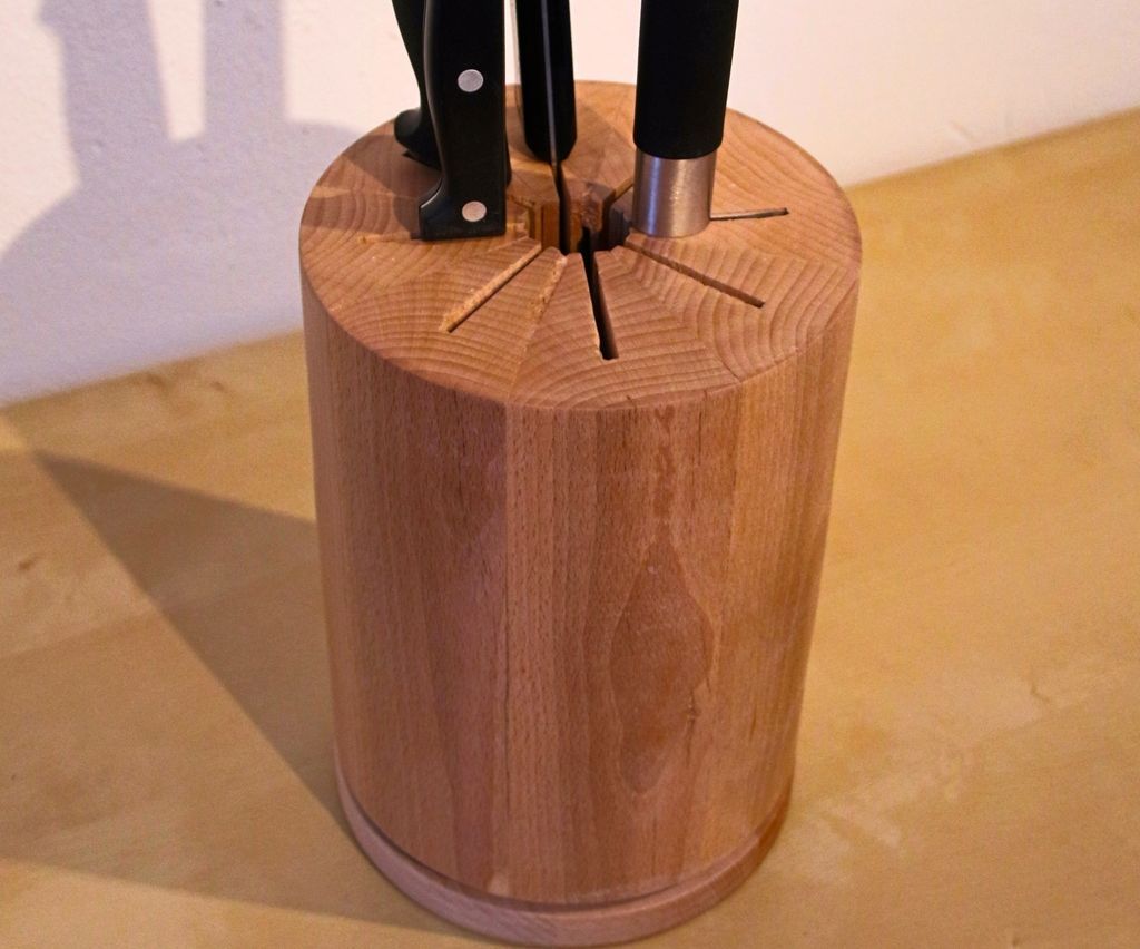 Rotating Knife Block