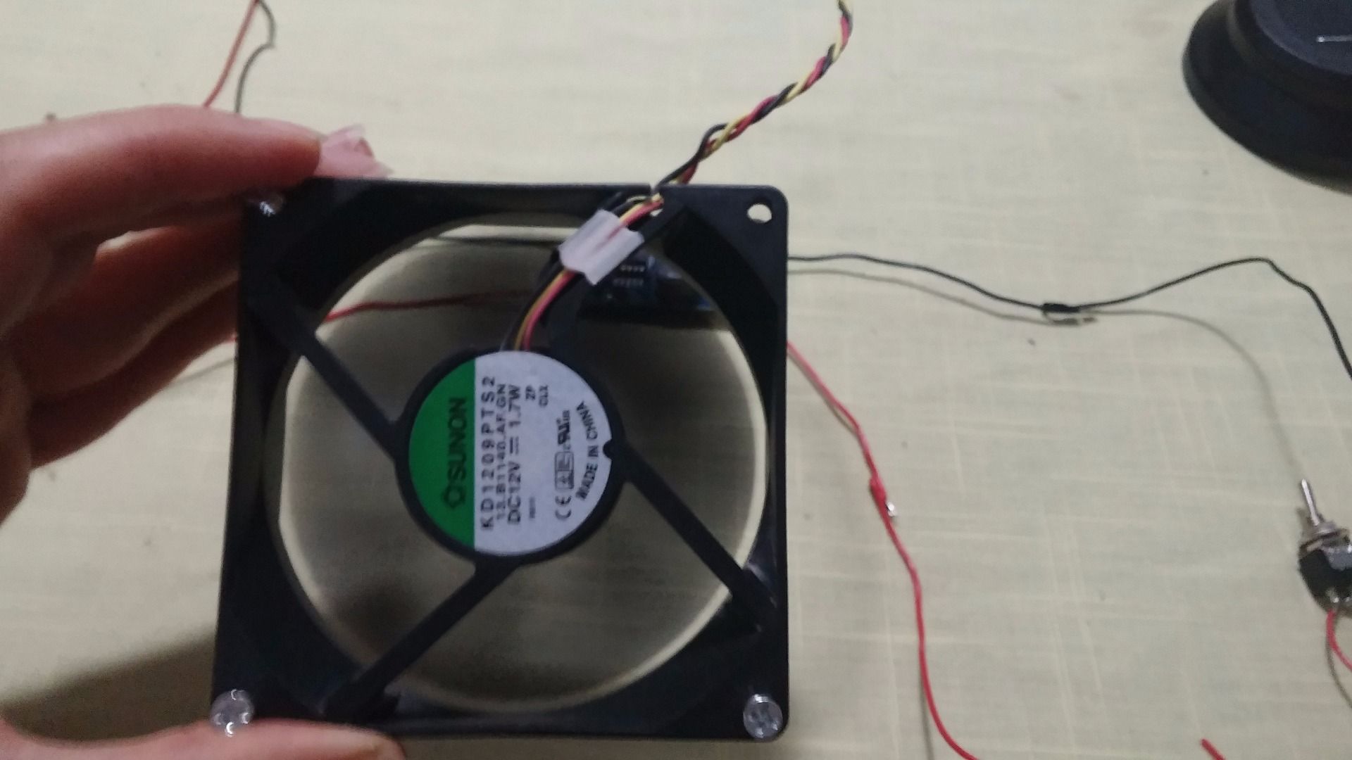 Solar Powered Personal Fan : 13 Steps - Instructables