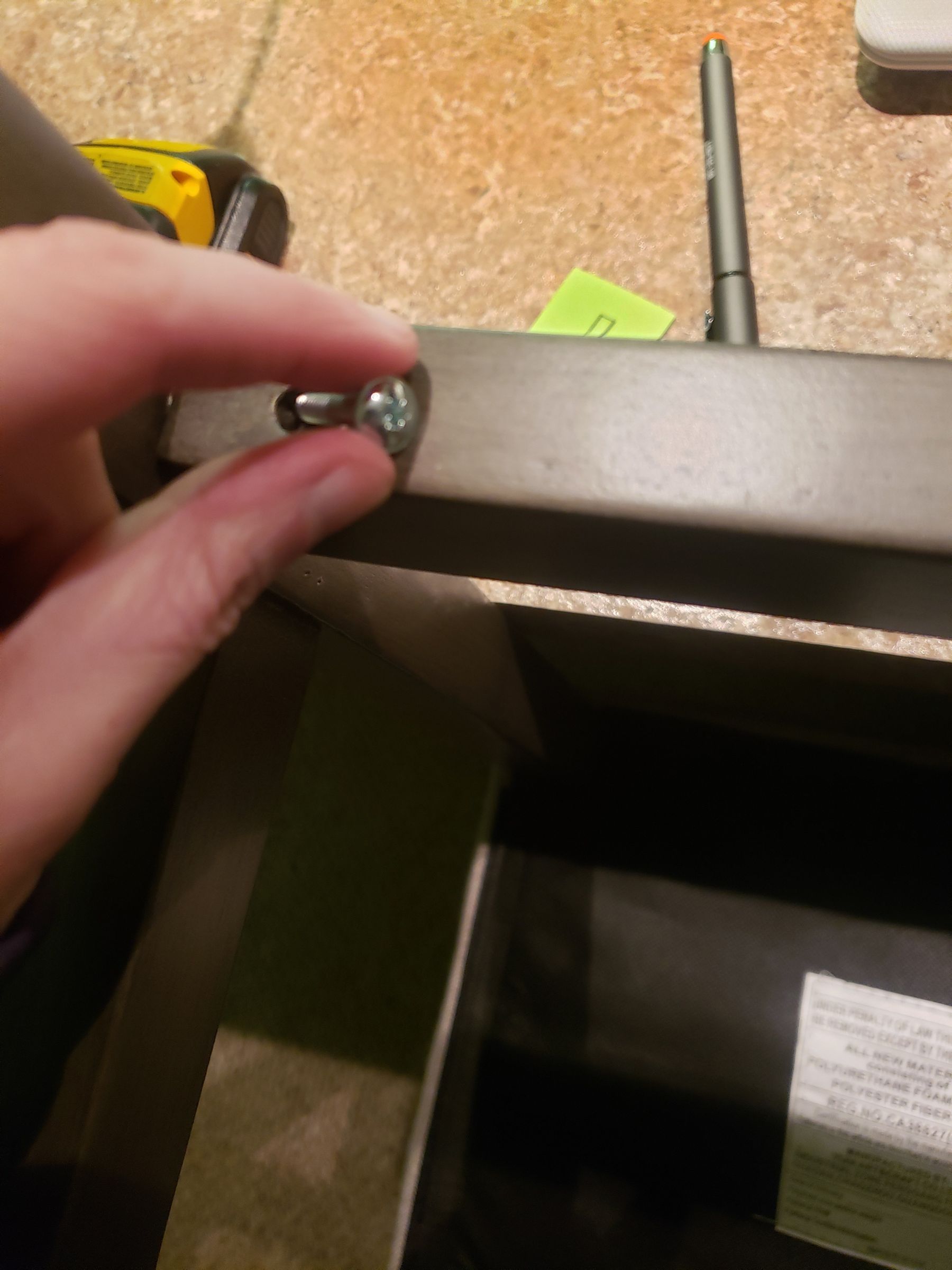 How to Assemble and Use a Cordless Power Drill : 10 Steps - Instructables