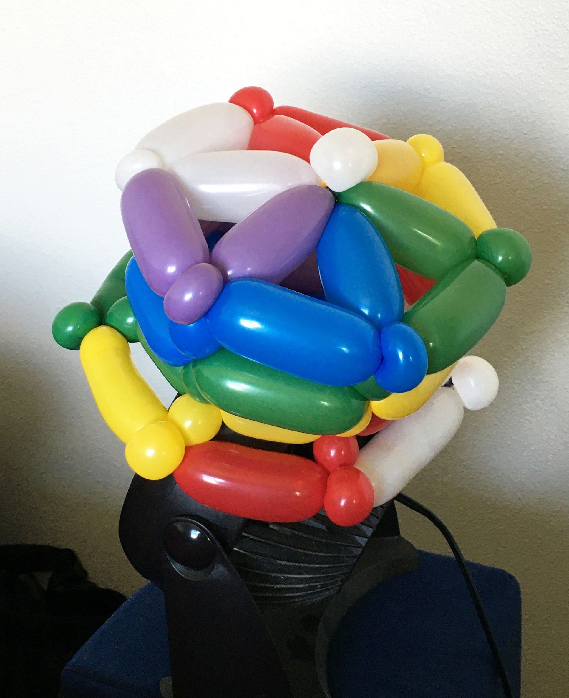 Animal Crossing Rainbow Balloon Hat : 5 Steps (with Pictures