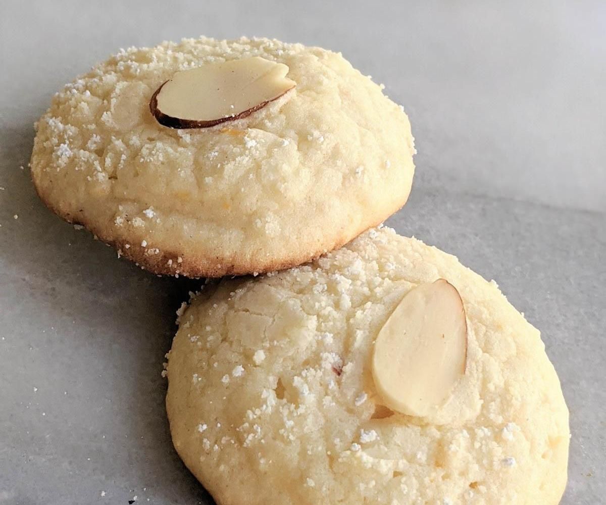 Blue Ribbon Lemon Almond Cookies