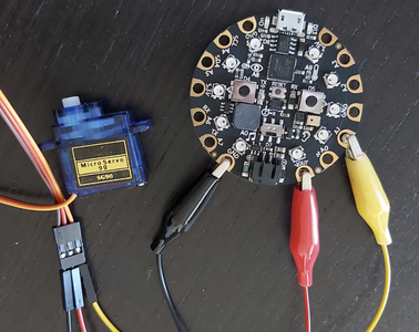 Attaching & Connecting the Servo Motor