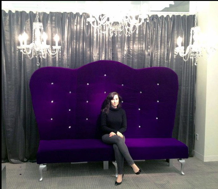 Build and Upholster an Oversize 'couch'