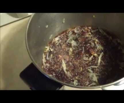 HOW TO CLEAN BURNT STAINLESS COOKWARE