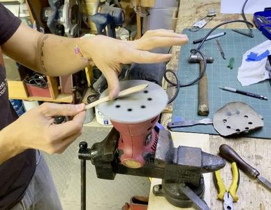 DIY Straight Razor From an Old Saw Blade : 6 Steps (with Pictures ...