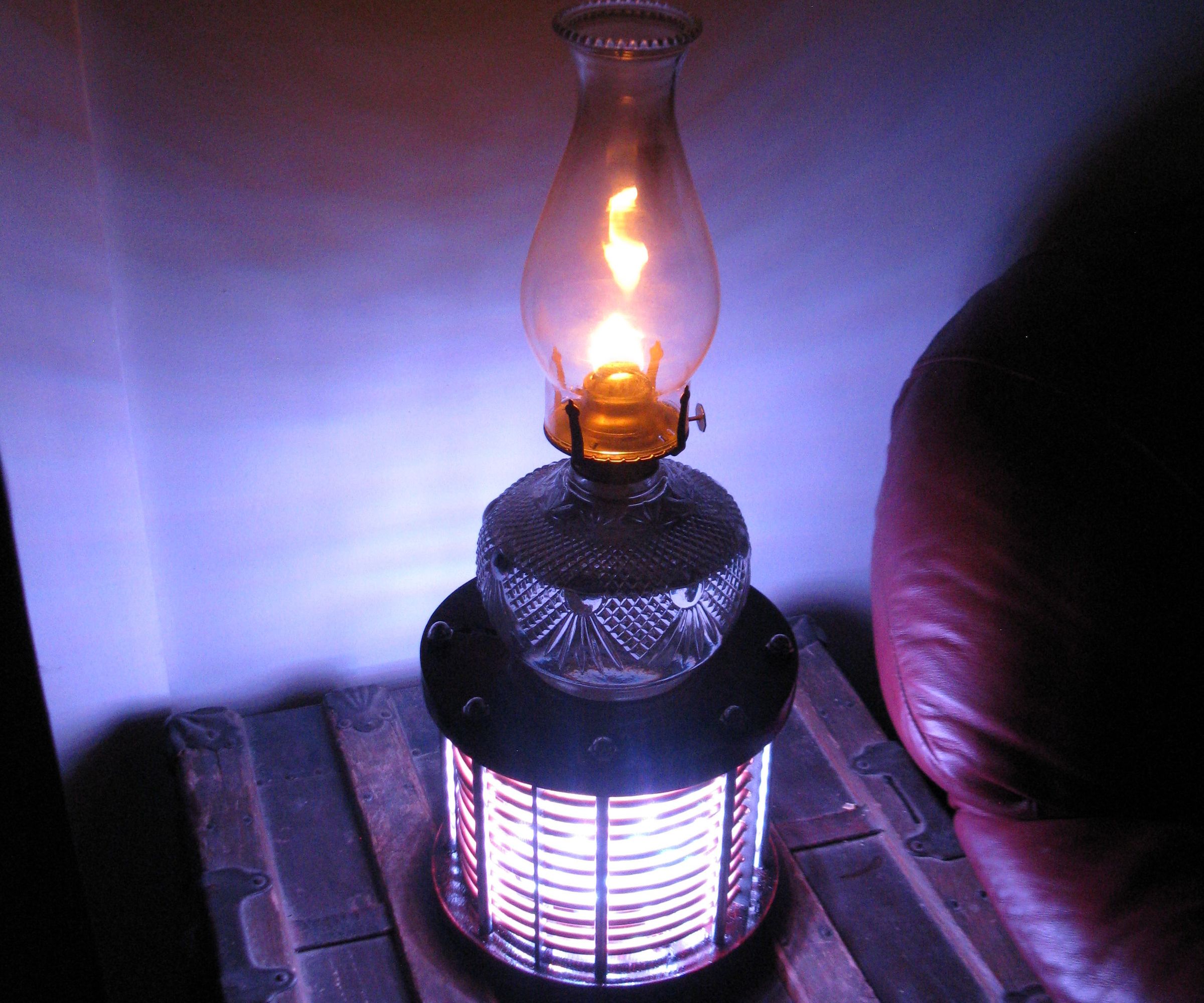 LED Oil Lamp Pedestal... Lamp