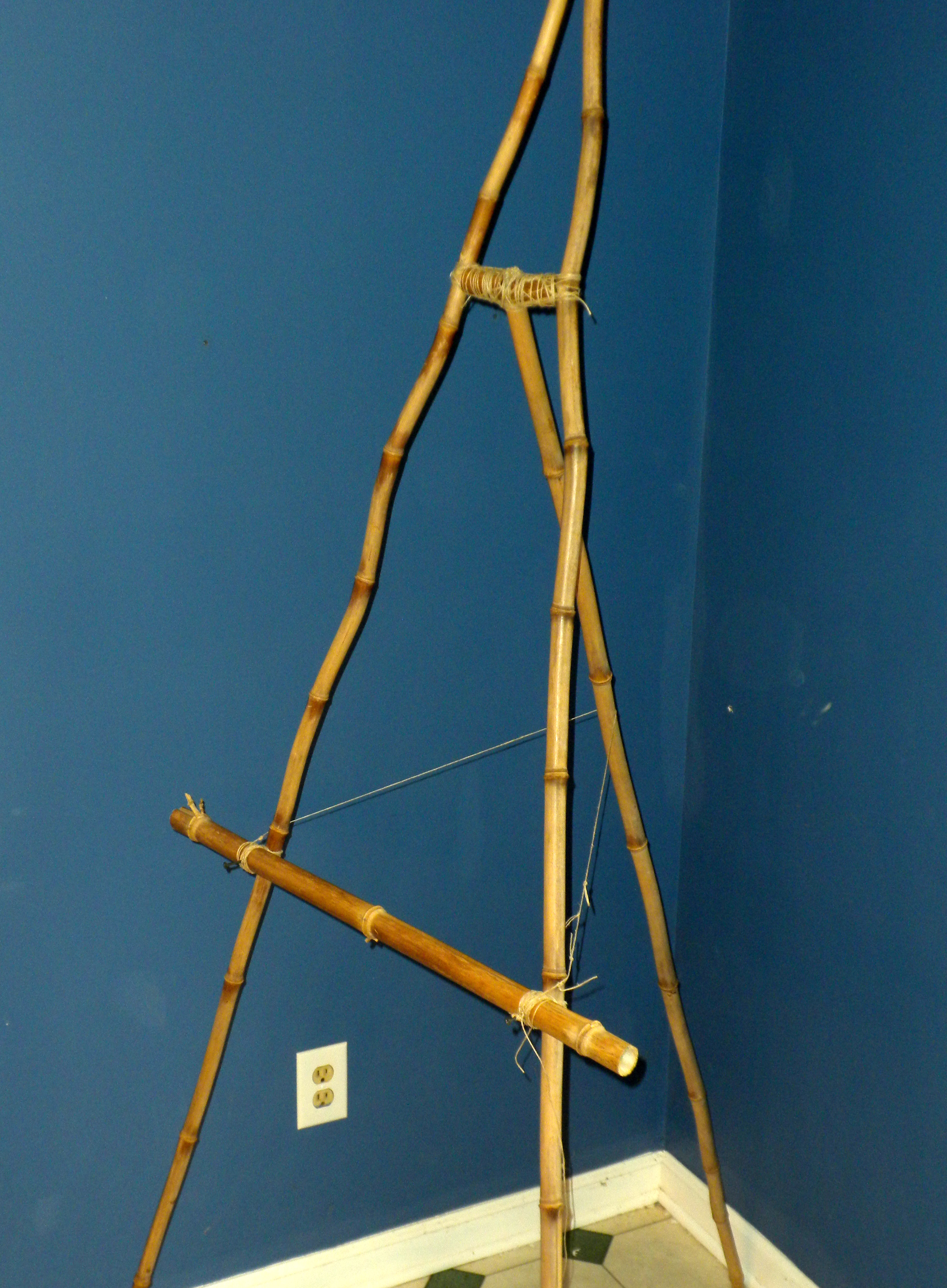 15 Minute Bamboo Easel