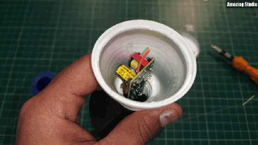 De-soldering and Soldering: 