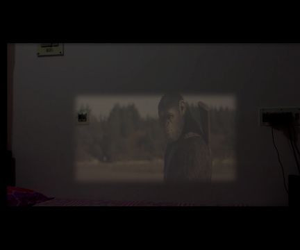 How to Make a Smart Phone Projector in 5 Minutes 