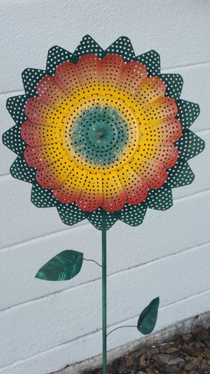 Metal Flower (upcycled)