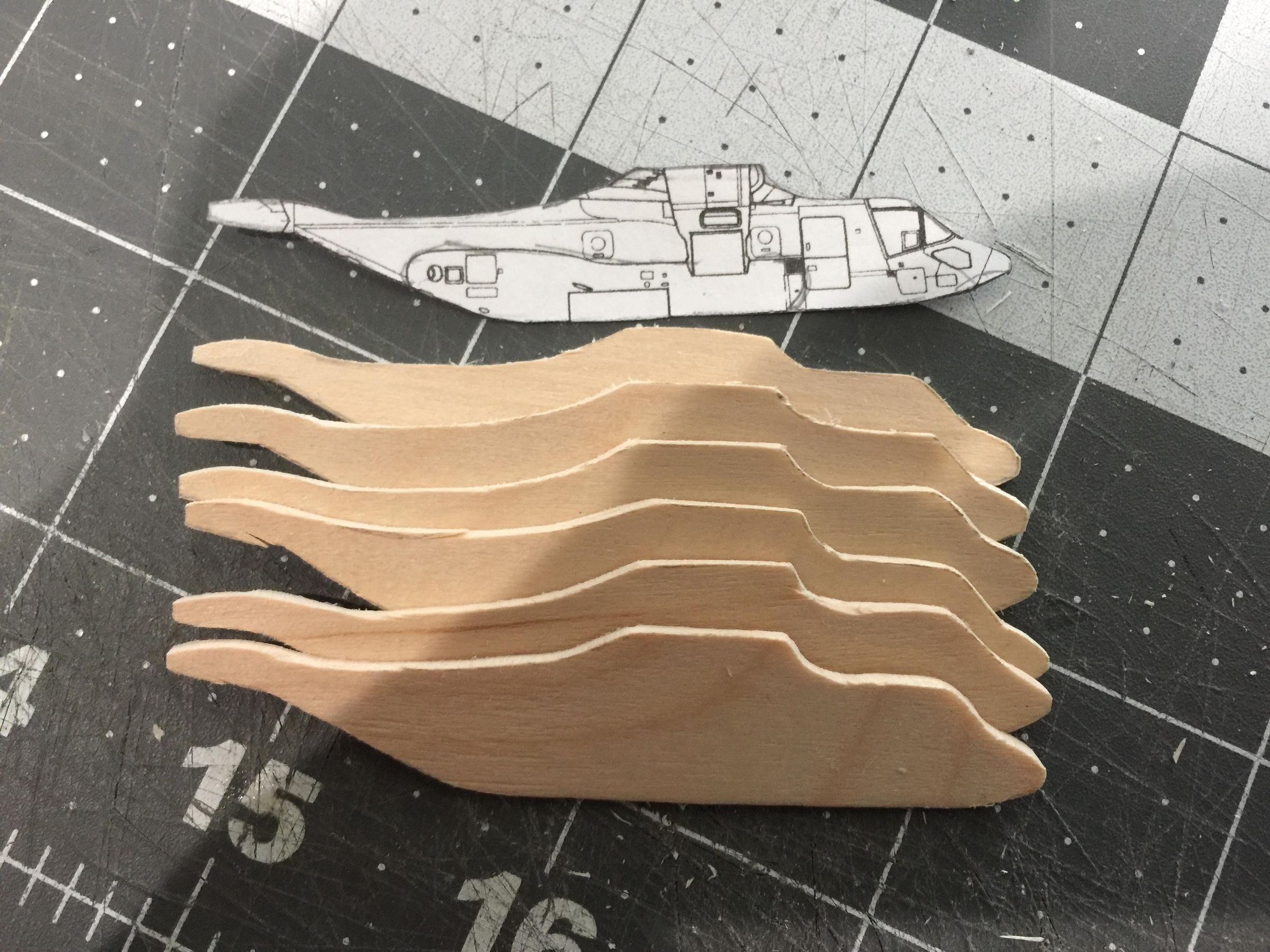V22 Osprey Military Aircraft Out of Popsicle Sticks 10 Steps (with