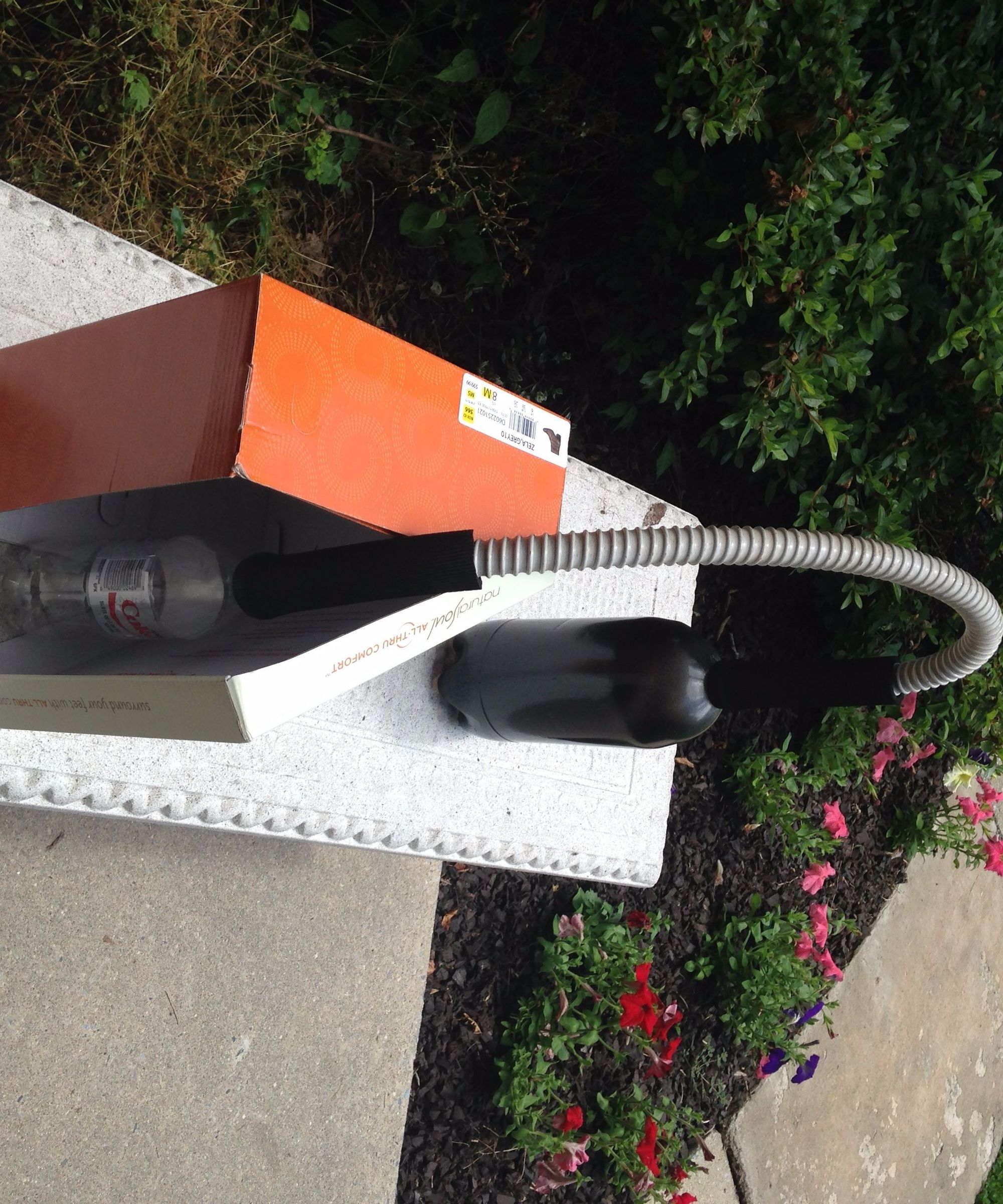 Simple Solar Distiller Made From Trash