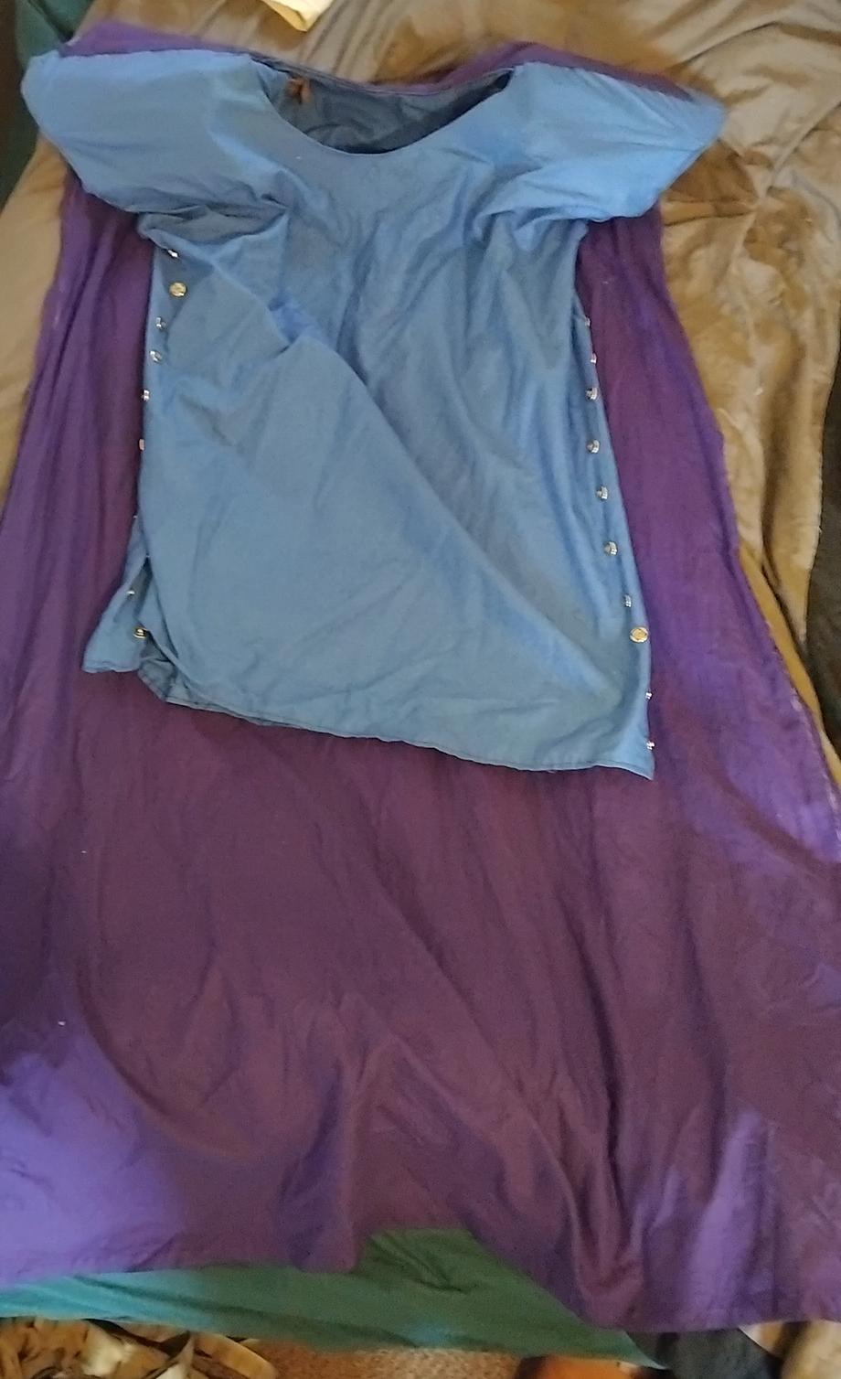 Dress (tunic), Cape and Undershirt