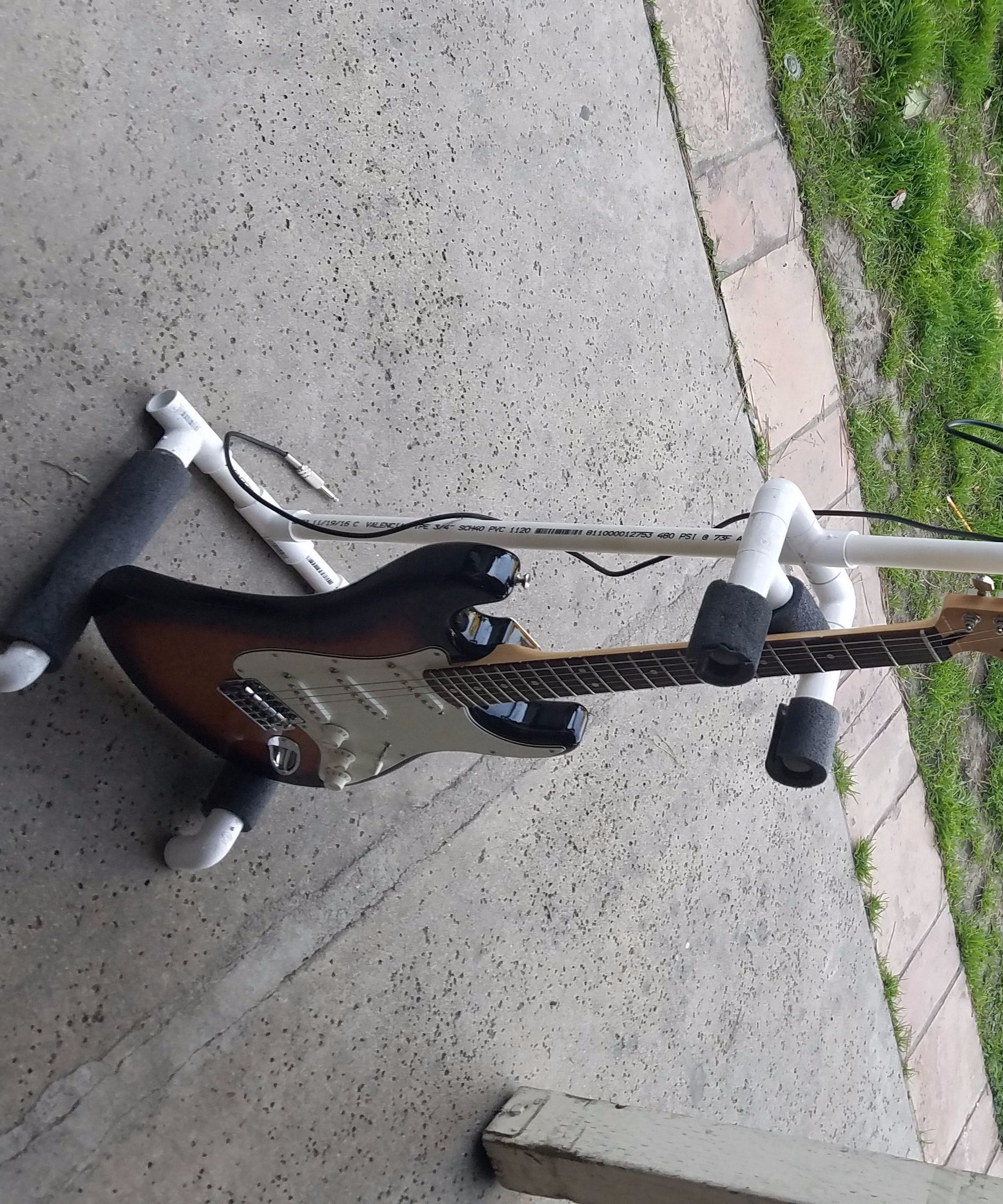 2-In-1 Guitar and Mic Stand