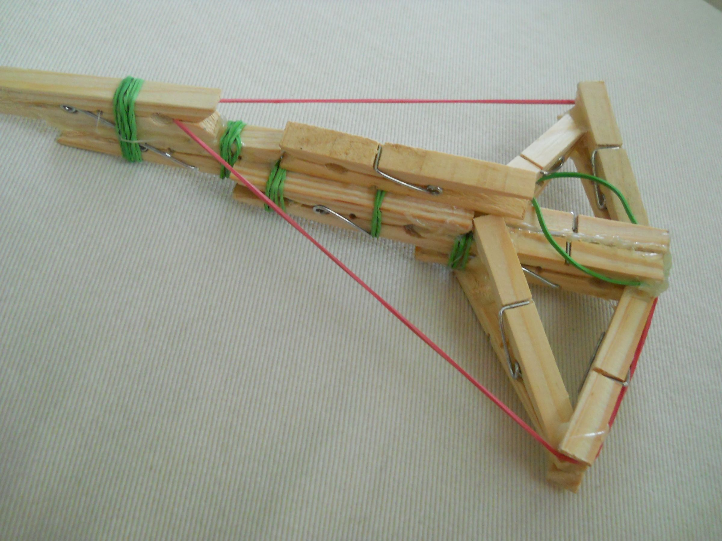 Mini Clothespin Catapult and Crossbow 9 Steps (with Pictures