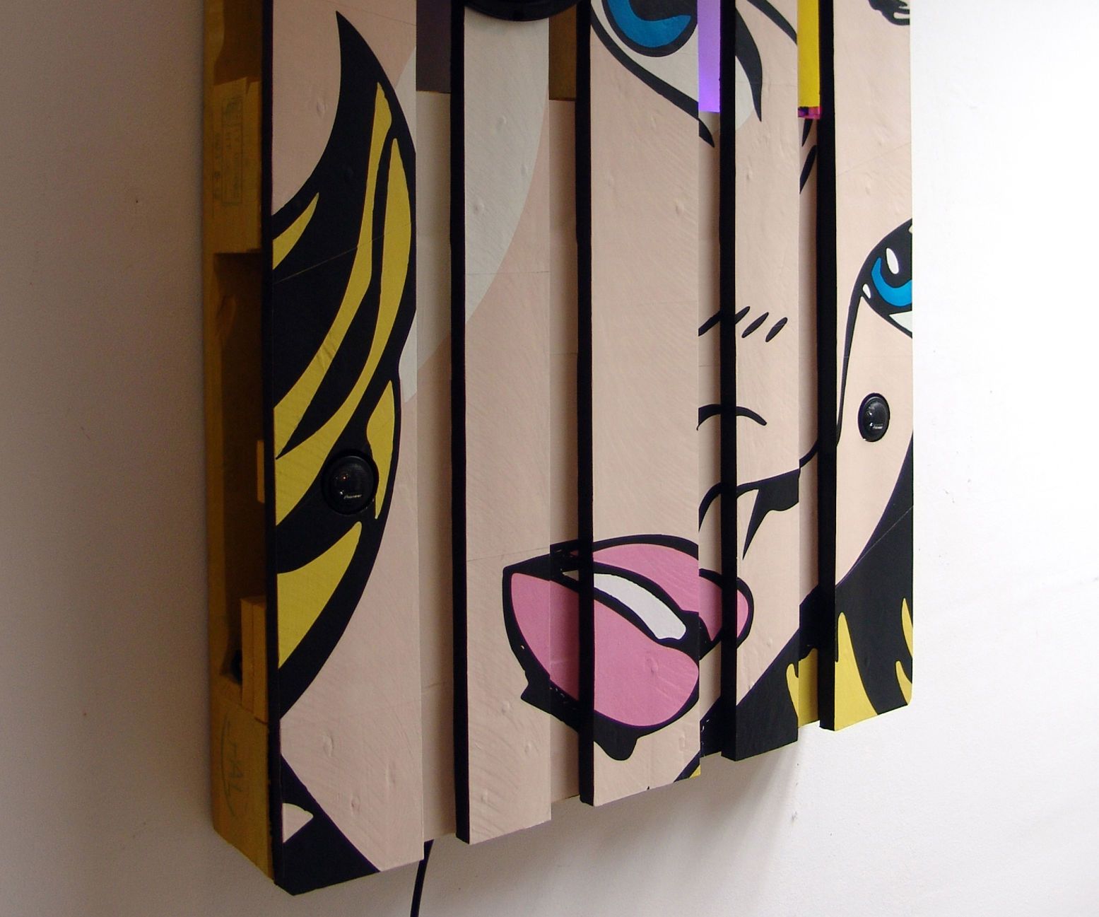 Bluetooth Stereo System on a Pallet As a Themed Decoration