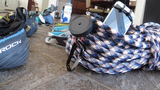 RockMate-The Rock Climbing Phone Holster 