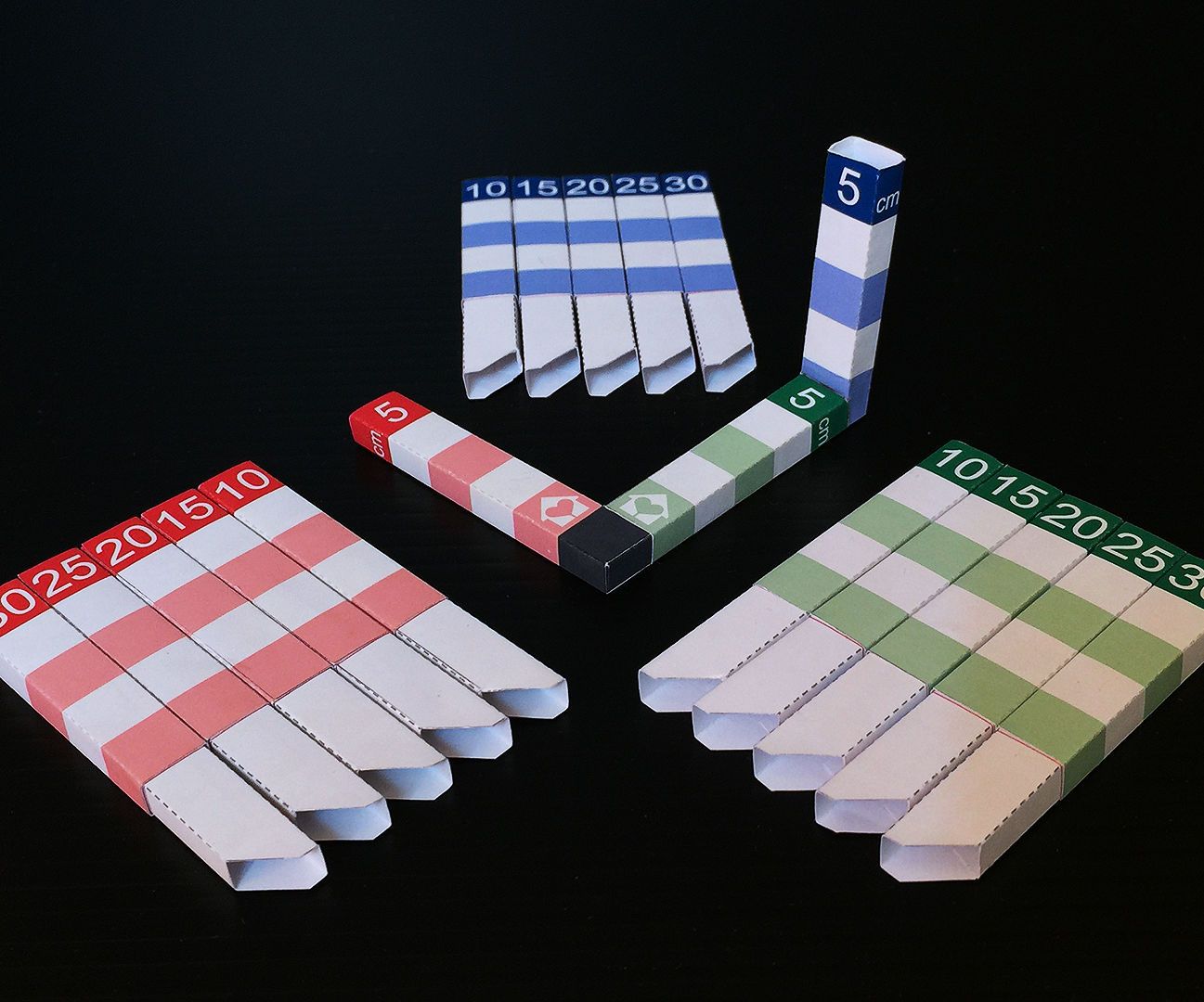 3-Axis Scale Ruler - DIY papercraft 