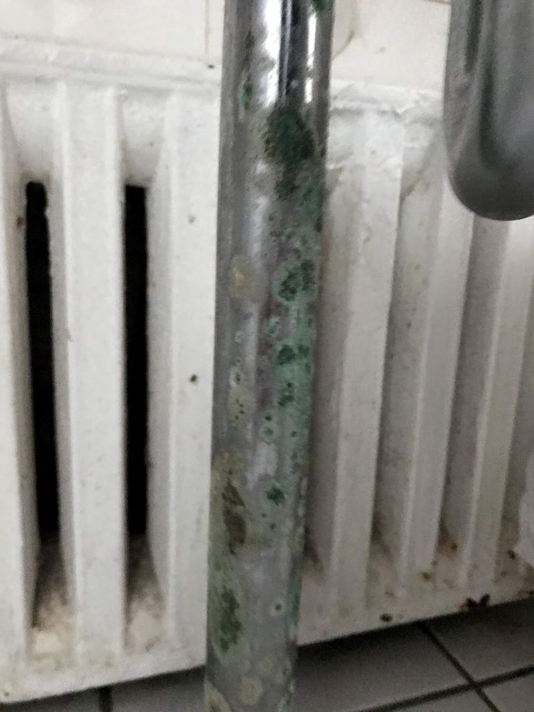 Rust on sink drain pipe