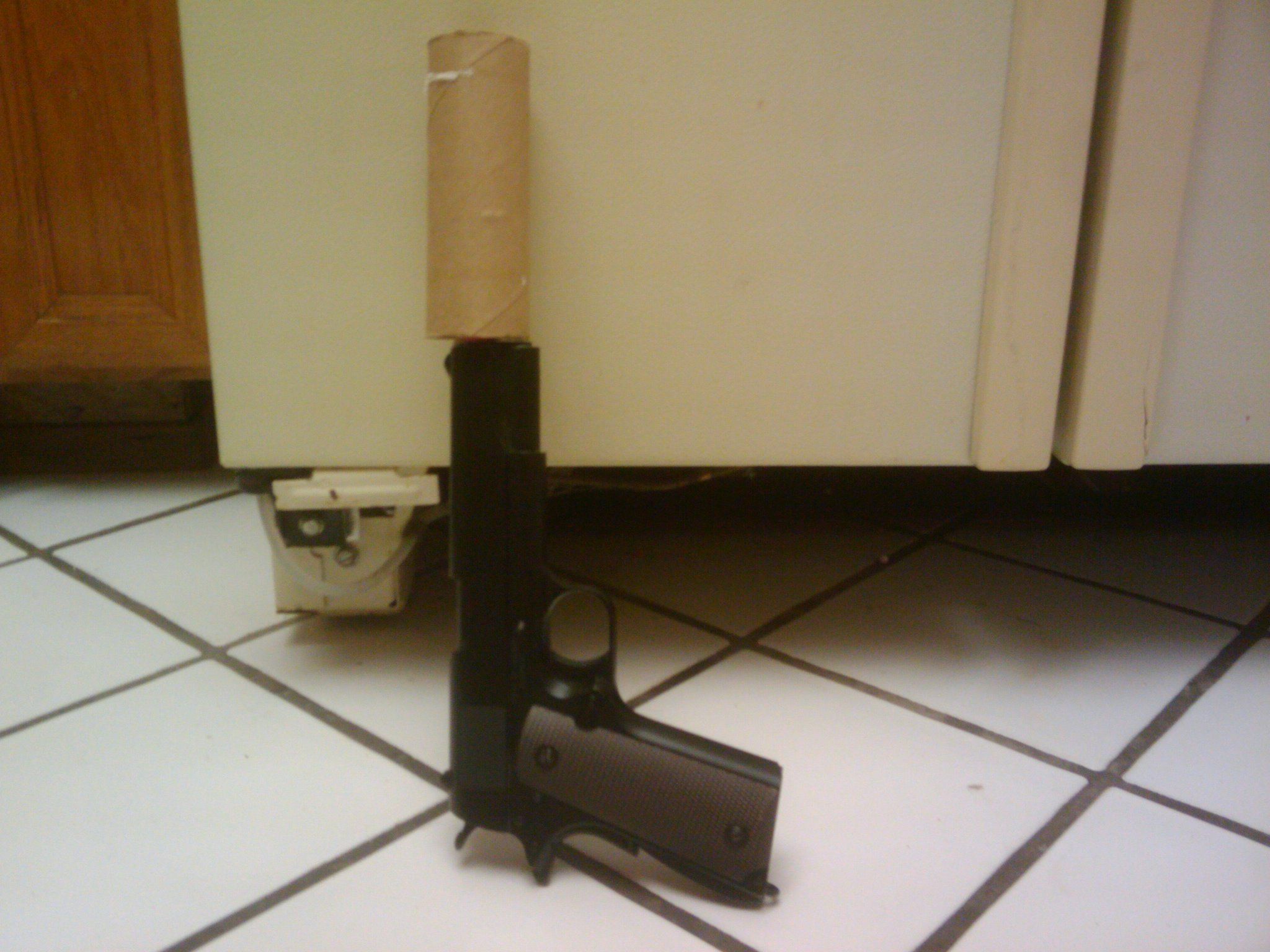 Toilet Paper Tube Airsoft Gun Silencer