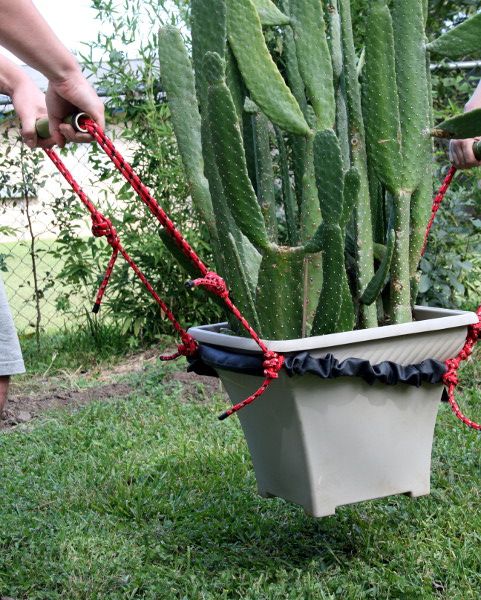 Make Your Own Hauler/Pot Lifter (15 Mins; $3)