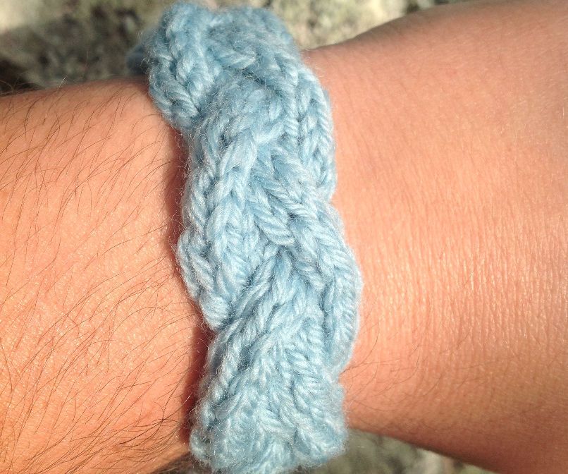 Knitted Braided Cable Bracelet