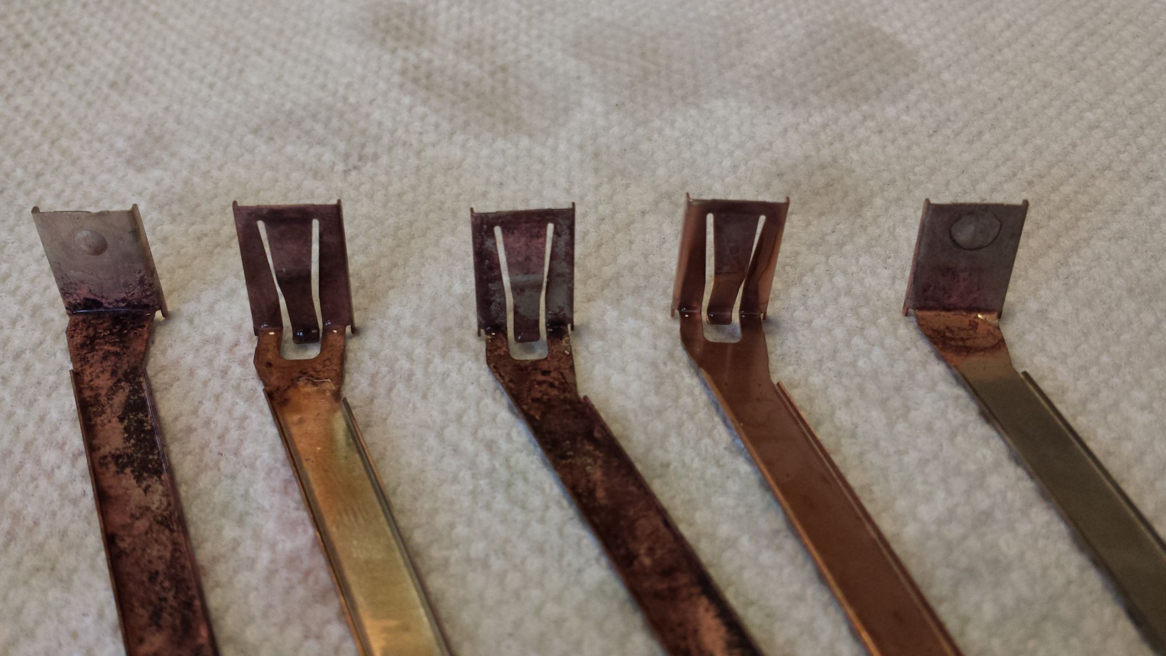 Restoring Corroded Battery Contacts 7 Steps (with Pictures