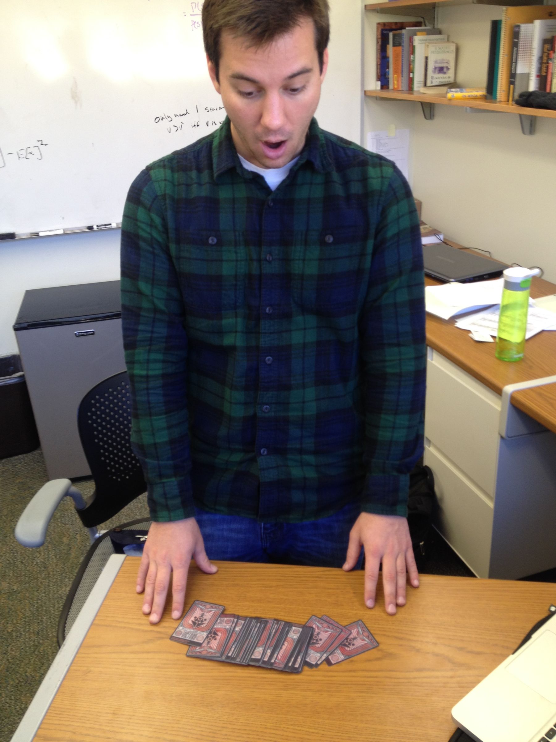 How to Shuffle Cards Like a Magician! 7 Steps Instructables