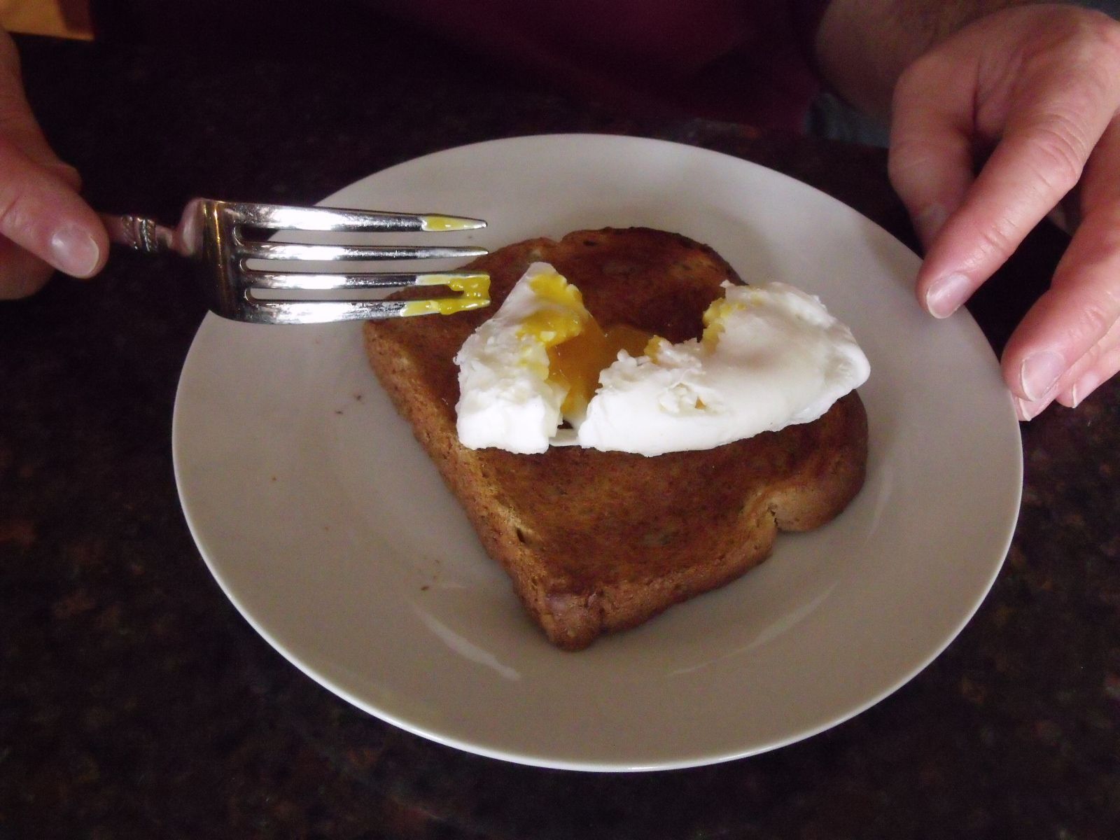 How to Make a Perfect Poached Egg