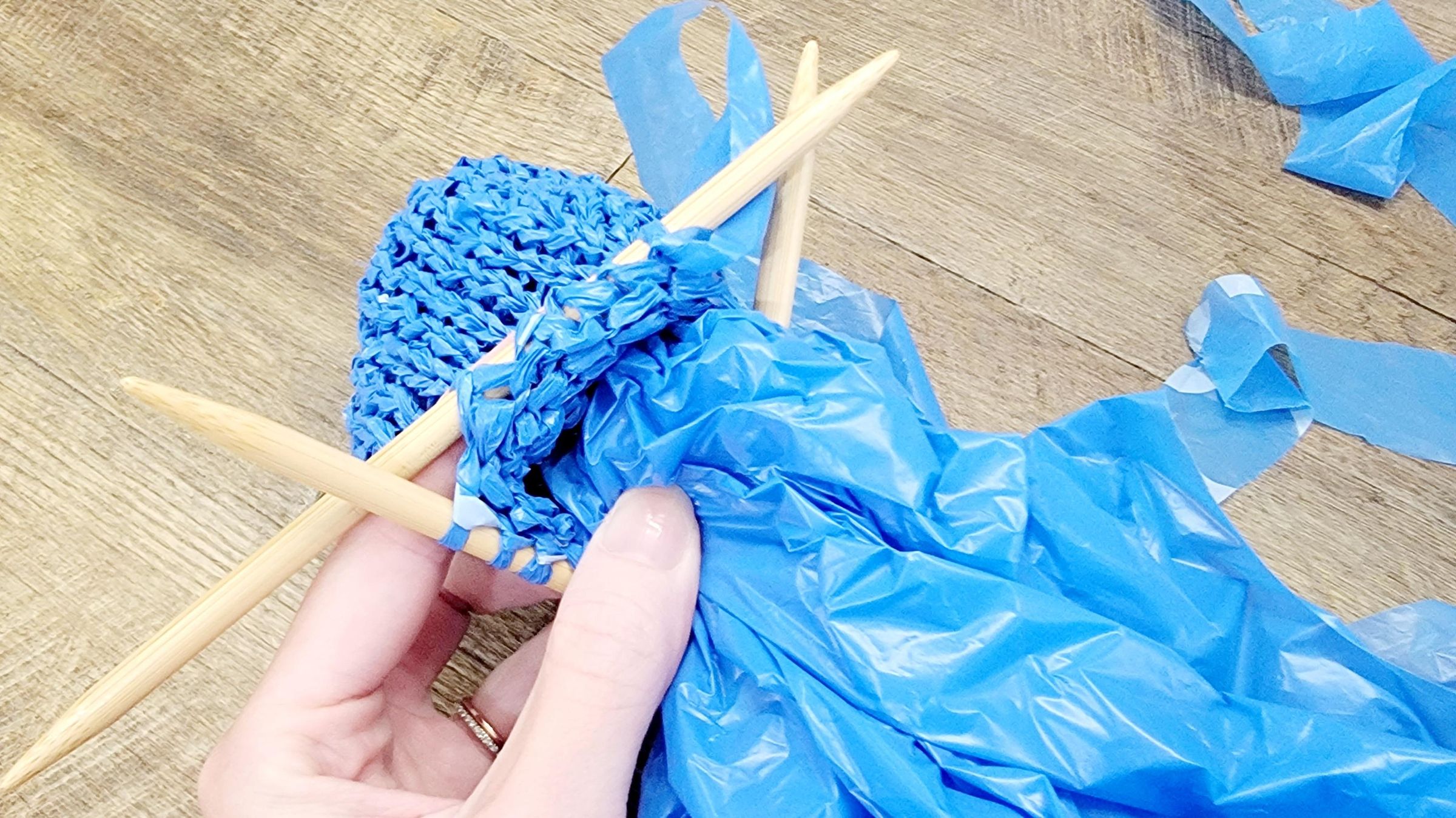Knit Plastic Bag Ball 10 Steps (with Pictures) Instructables