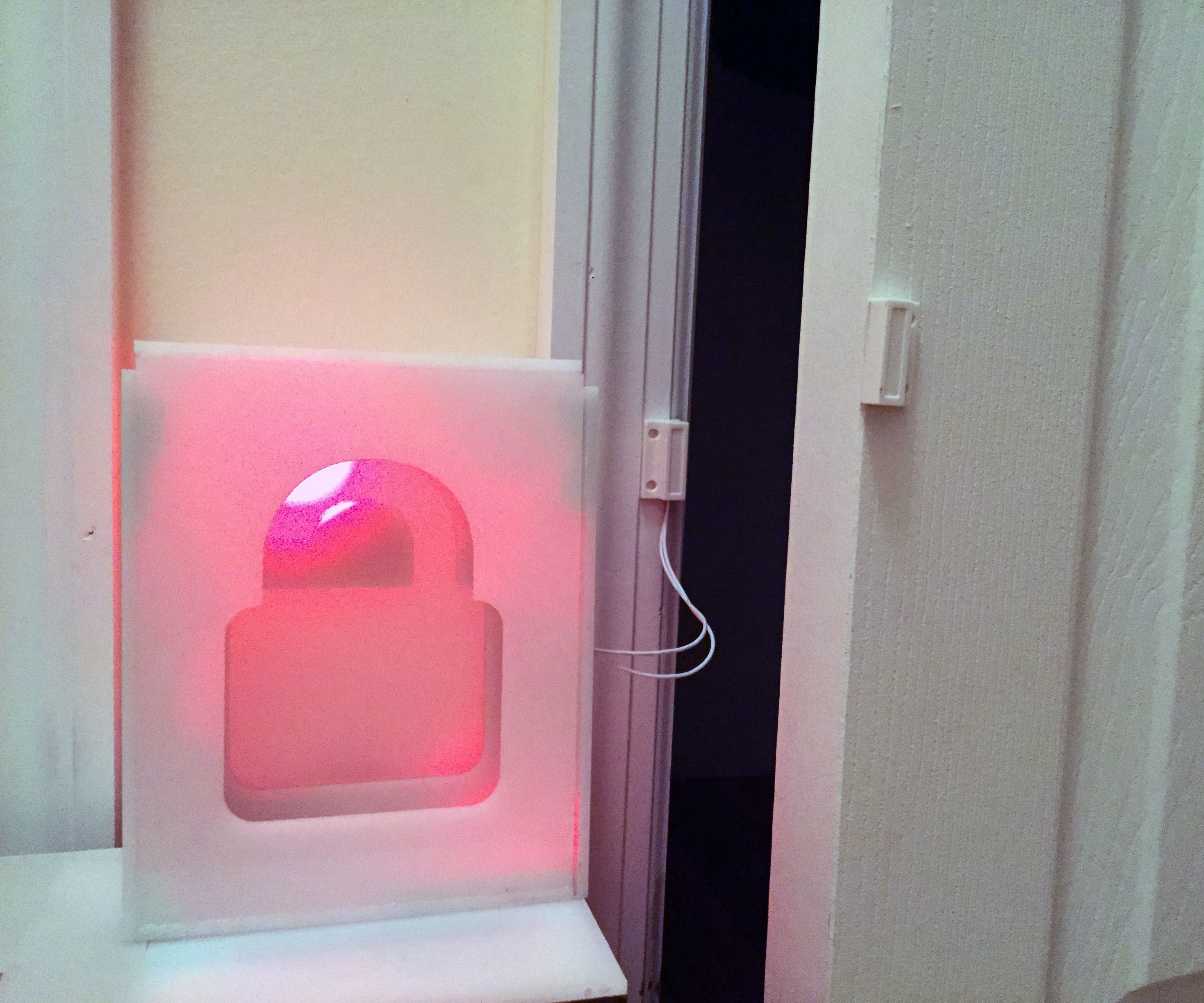 Close the Door (Magnetic Sensor Alarm)