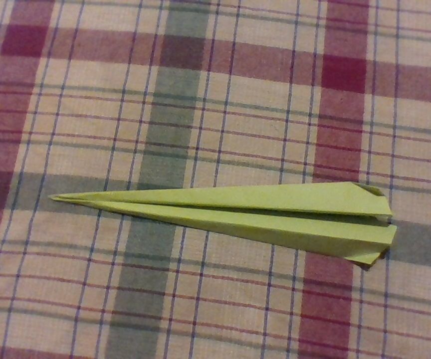 Simple and Fast DartStyle Paper Airplane (The Whirlwind) 10 Steps