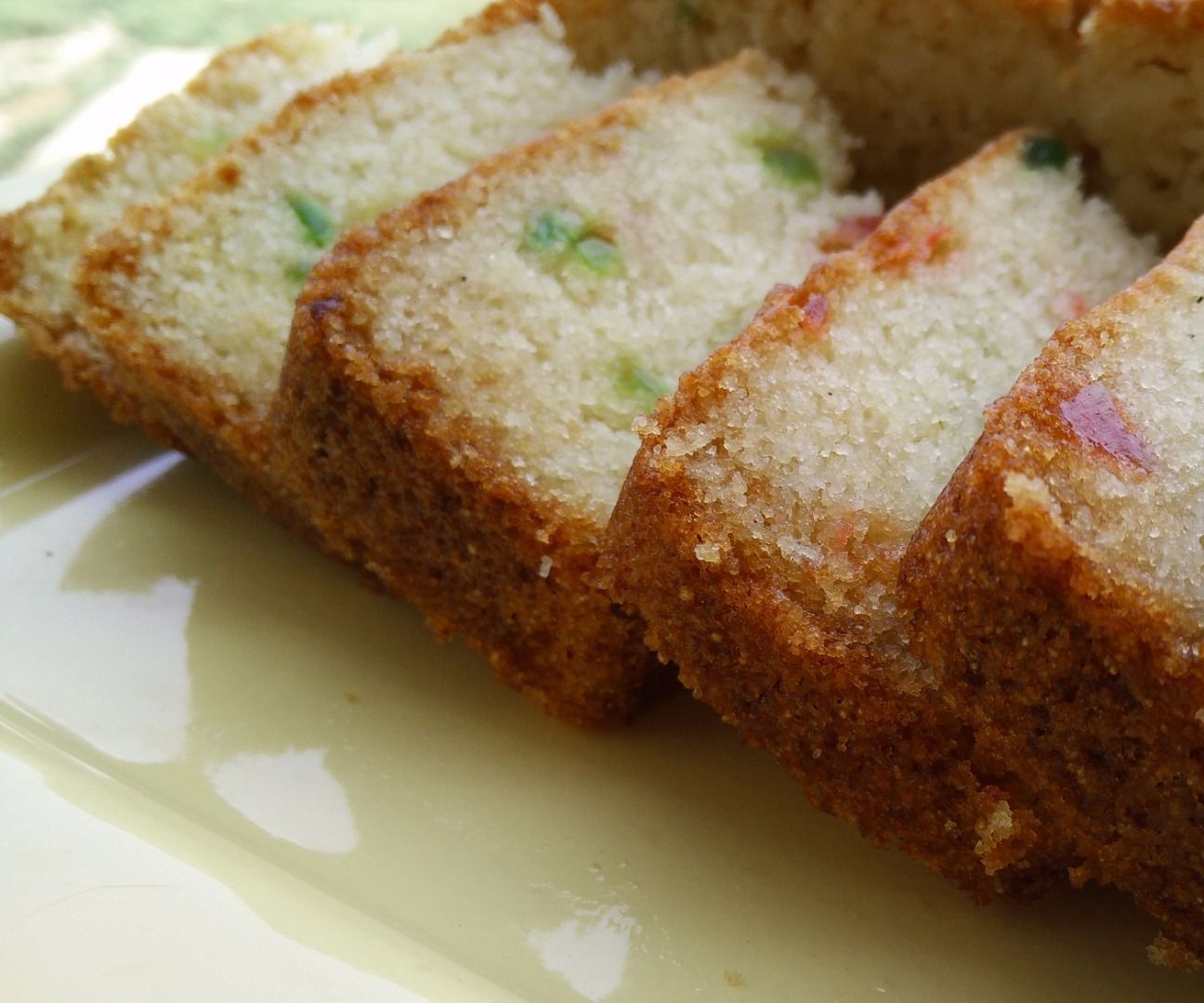 Eggless Semolina Cake in Airfryer