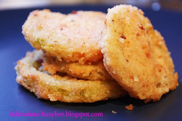 Green Fried Tomatoes at the No. 4 Bus Stop