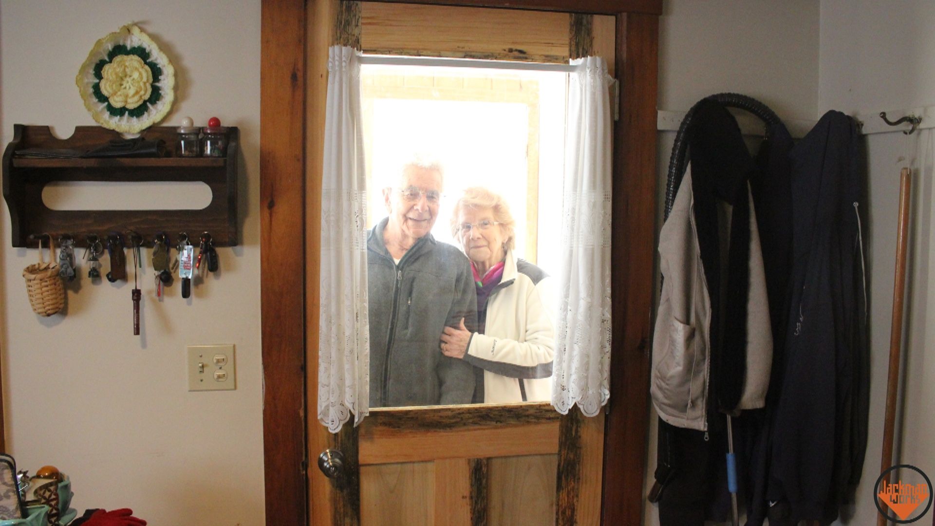 Building a Reclaimed Wood Door From Scratch (Mission Style) : 8 Steps