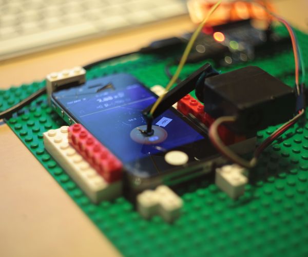 Clicker Cheater for IPhone Arduino From the Cucumber Clicker Maker