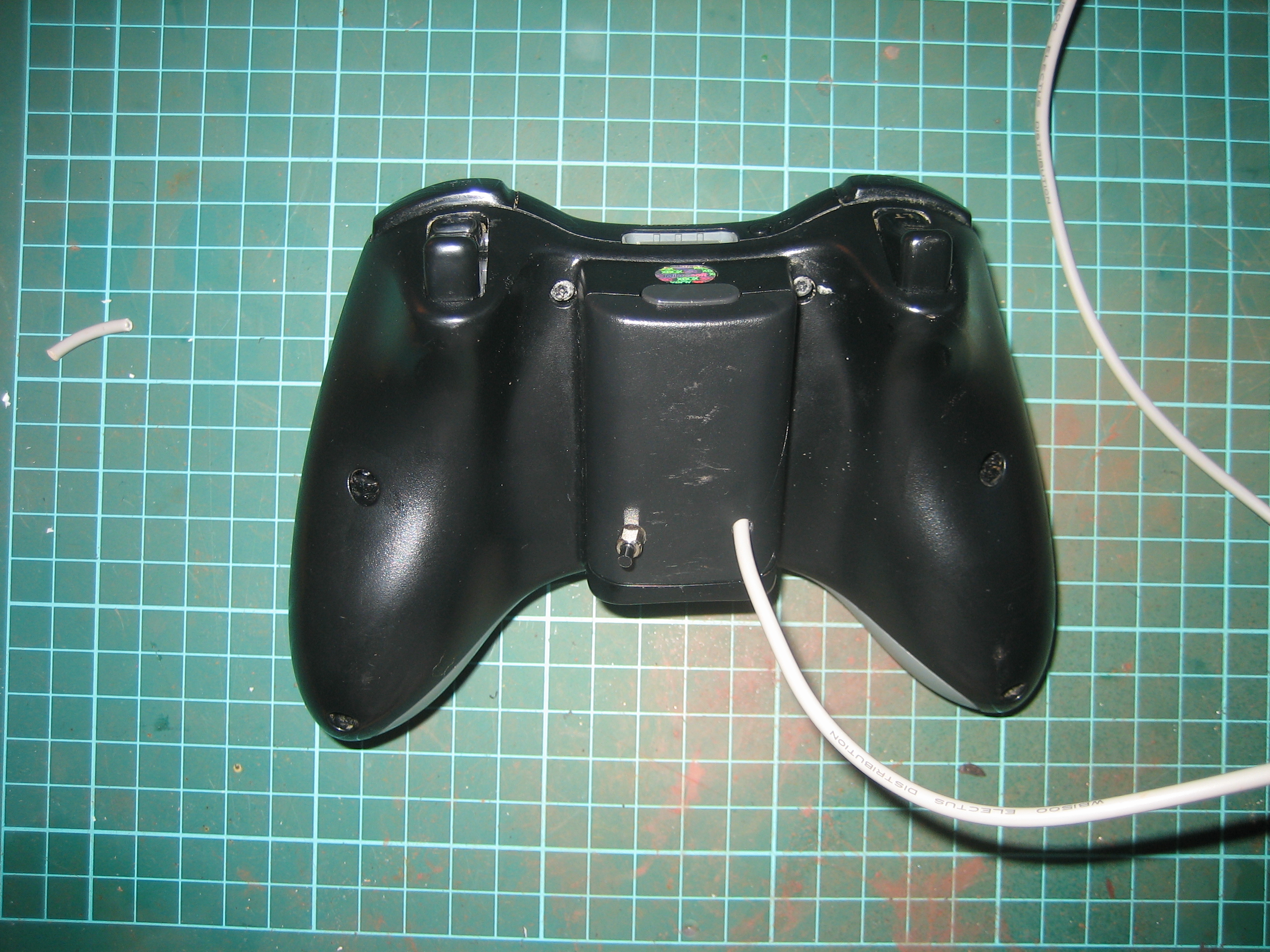 Controller-Embedded Remote Lag Switch