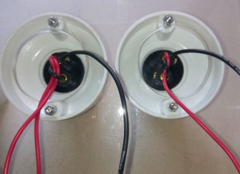 Connecting Lamp Holders