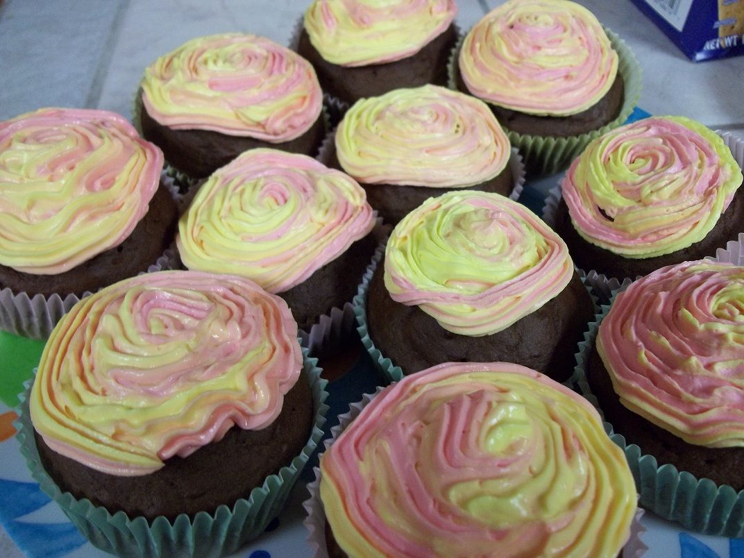 Fake-Out Cupcakes